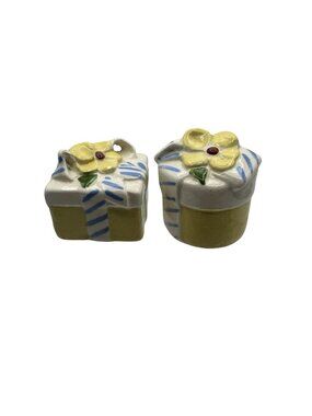 California Cleminsons Hand-Painted Ceramic Gift Box Salt & Pepper Shakers
